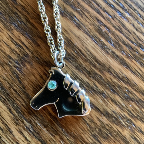 Pierre Cardin Vintage Gold Tone Horse Pendant Necklace - Picture 12 of 14